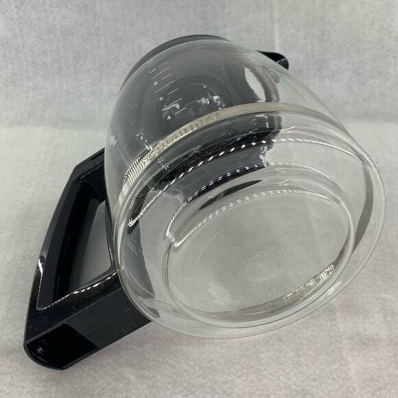 Cuisinart Replacement 12 Cup Coffee Carafe w/Black Lid - Picture 4 of 5